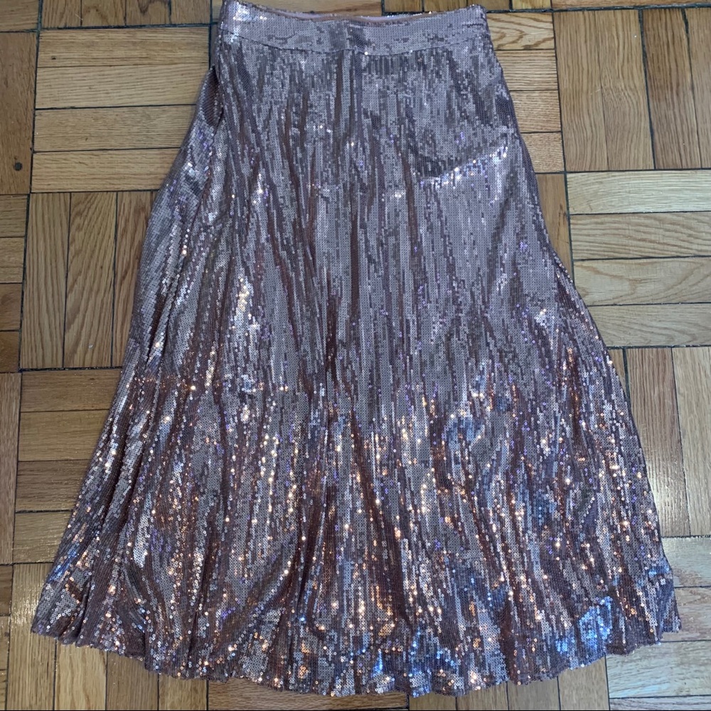 GOLD SEQUIN URBAN OUTFITTERS MIDI SKIRT